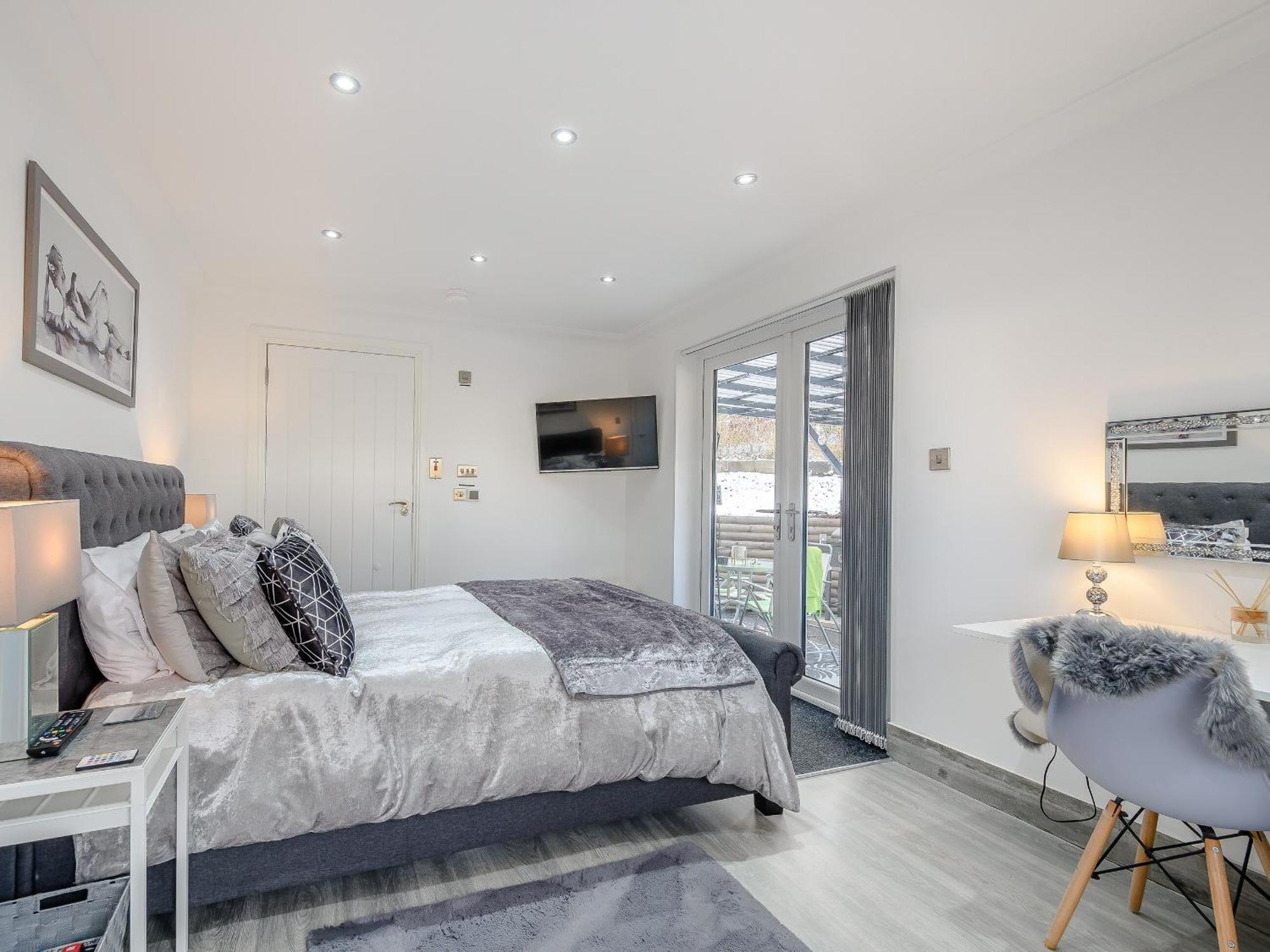 Craigpark Lodge Caldercruix Dış mekan fotoğraf